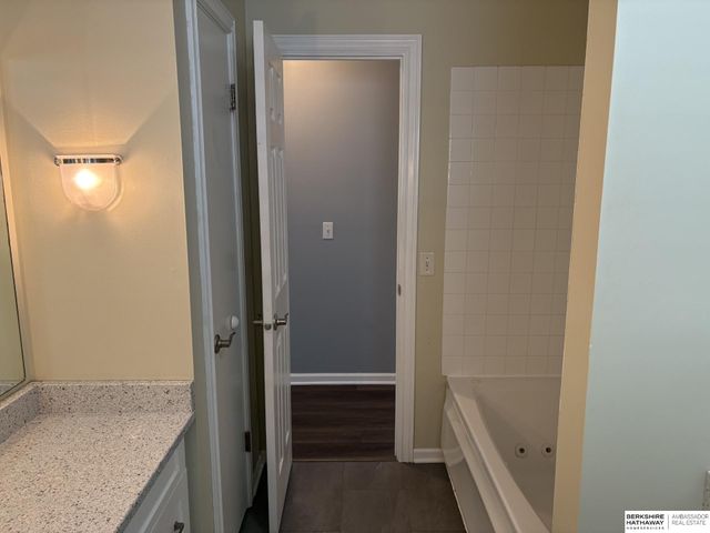 8304 Franklin Street, Omaha, NE 68114