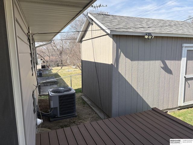 8304 Franklin Street, Omaha, NE 68114