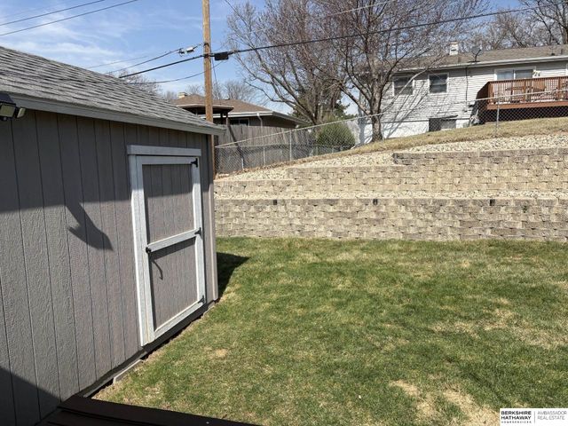 8304 Franklin Street, Omaha, NE 68114