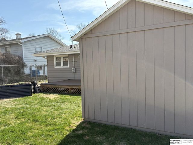 8304 Franklin Street, Omaha, NE 68114