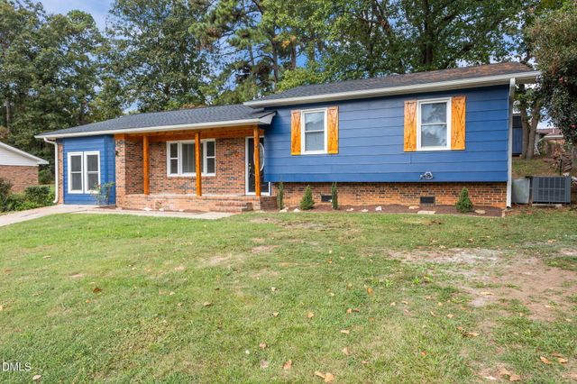 940 Carnegie Drive, Fayetteville, NC 28311