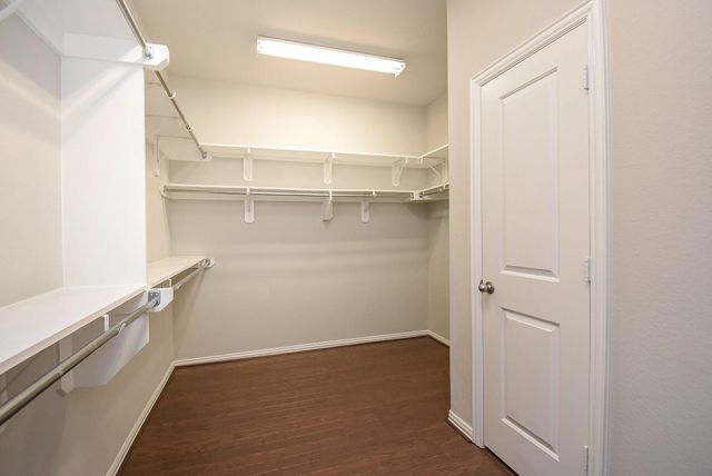 2107 Blossomcrown Drive, Katy, TX 77494