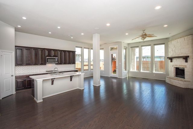 2107 Blossomcrown Drive, Katy, TX 77494