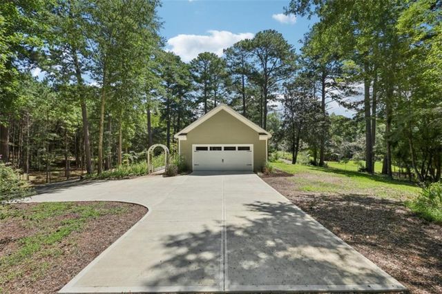 250 Stagecoach Road, Oxford, GA 30054