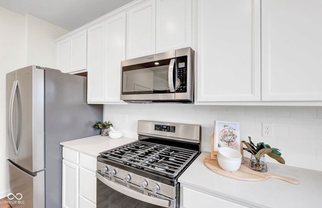 2394 Zion Trail, Greenwood, IN 46143