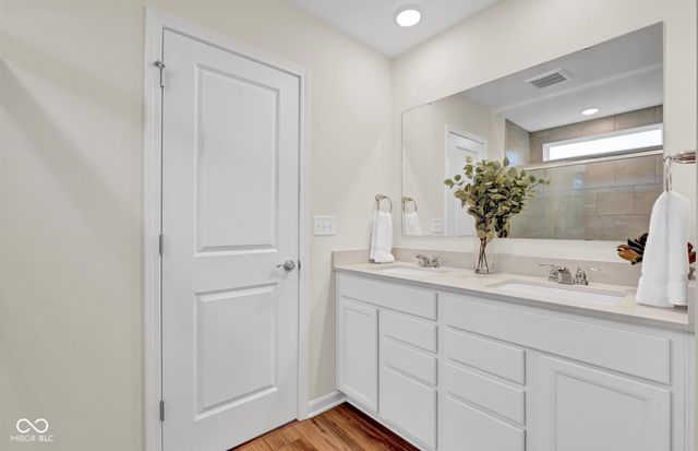 2394 Zion Trail, Greenwood, IN 46143