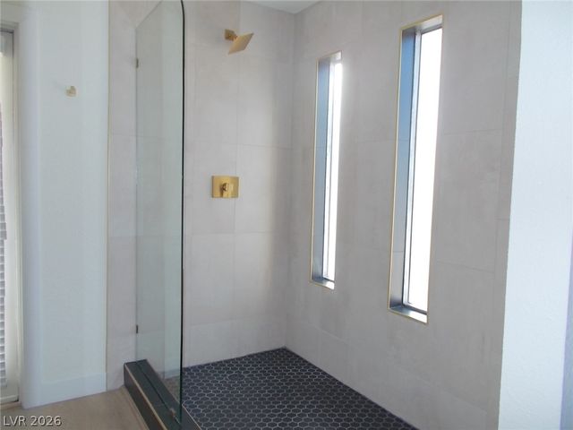 5040 Spencer Street D, Las Vegas, NV 89119