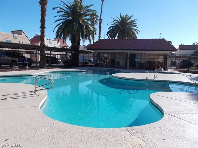 5040 Spencer Street D, Las Vegas, NV 89119