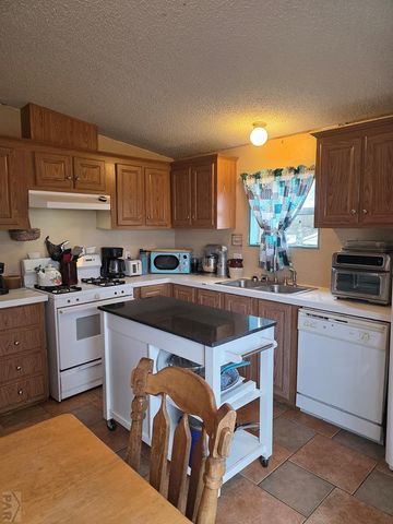 8152 Pine Dr, Rye, CO 81069