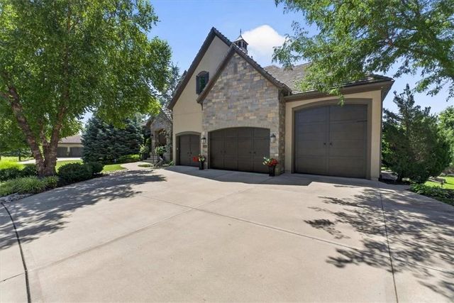 12605 W 160 Street, Overland Park, KS 66221