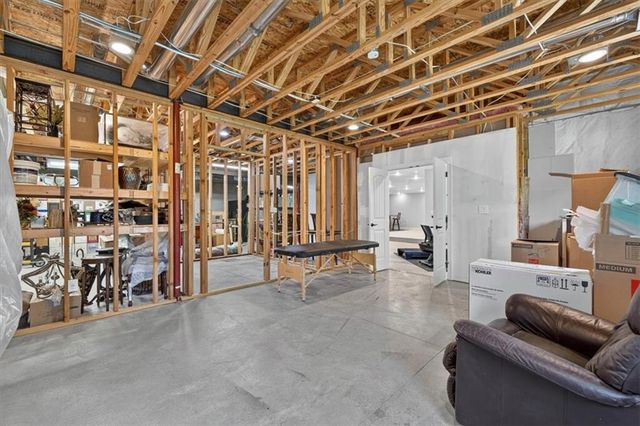 12605 W 160 Street, Overland Park, KS 66221