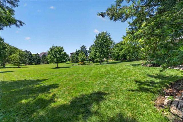 12605 W 160 Street, Overland Park, KS 66221