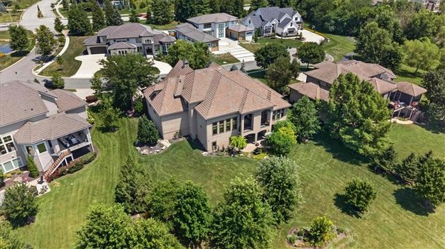12605 W 160 Street, Overland Park, KS 66221