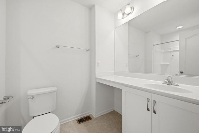 658 THUMPER DR, Ranson, WV 25438
