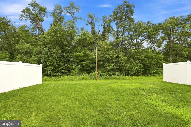 658 THUMPER DR, Ranson, WV 25438