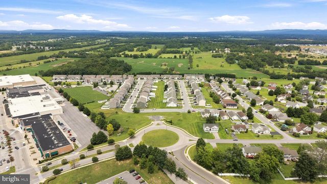 658 THUMPER DR, Ranson, WV 25438