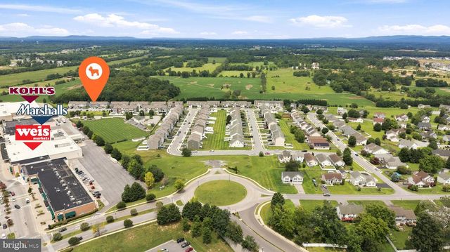658 THUMPER DR, Ranson, WV 25438