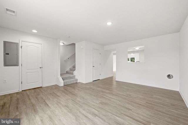 658 THUMPER DR, Ranson, WV 25438