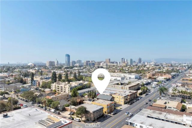 1242 E 7th St, Long Beach, CA 90813
