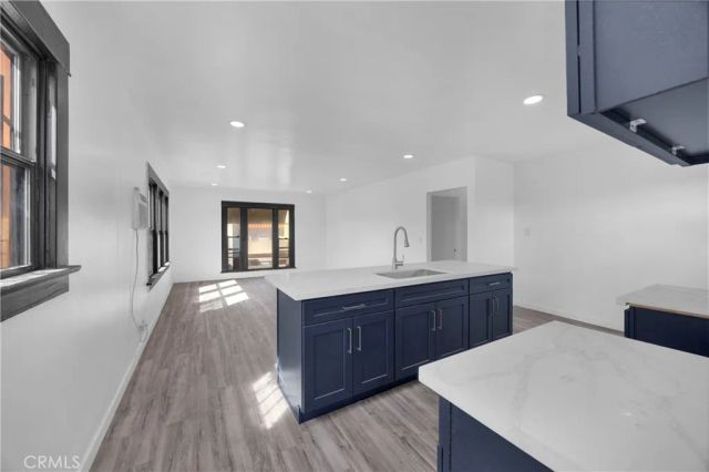 1242 E 7th St, Long Beach, CA 90813
