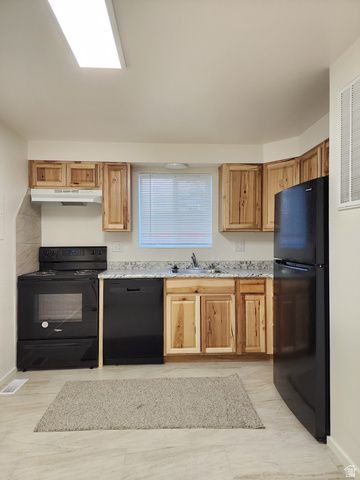 1068 S ELLEN CIR, Orem, UT 84058