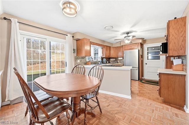 306 Park Avenue, Lowellville, OH 44436