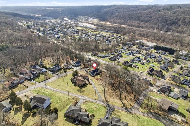 306 Park Avenue, Lowellville, OH 44436