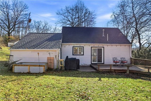 306 Park Avenue, Lowellville, OH 44436