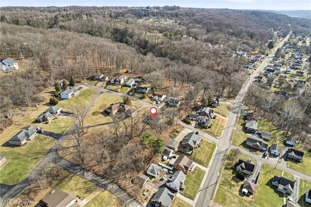 306 Park Avenue, Lowellville, OH 44436