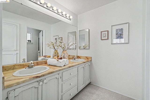 1250 Willow Lake Rd, Discovery Bay, CA 94505