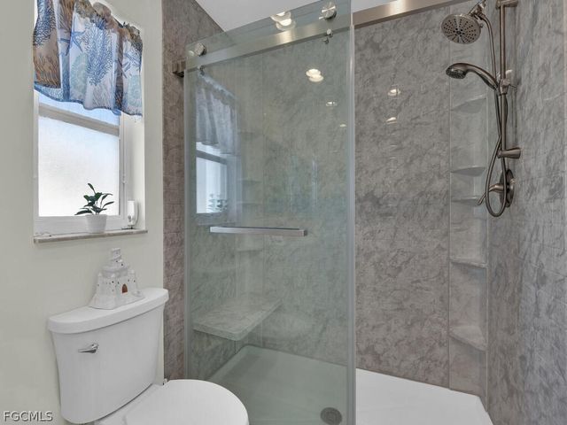 4622 SW 10th AVE, Cape Coral, FL 33914