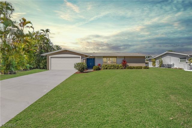 4622 SW 10th AVE, Cape Coral, FL 33914