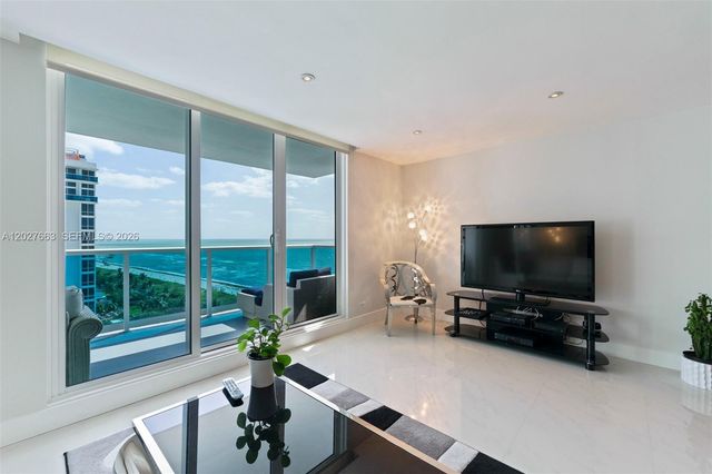 2301 Collins Ave 1210, Miami Beach, FL 33139