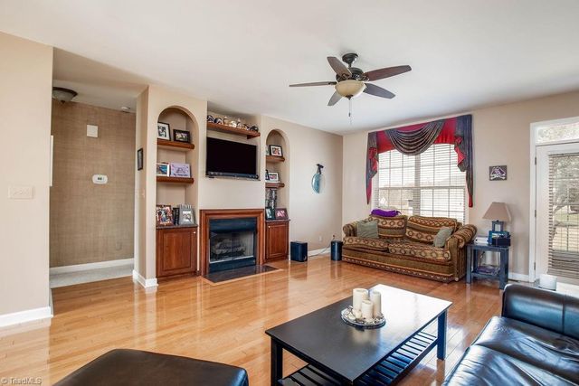 107 Autumn Hill Court, Archdale, NC 27263