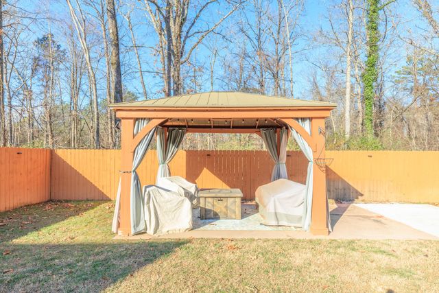 2319 Ashford Drive, Chattanooga, TN 37421