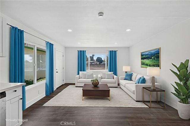 1013 -1017 W Santa Fe Avenue, Merced, CA 95340