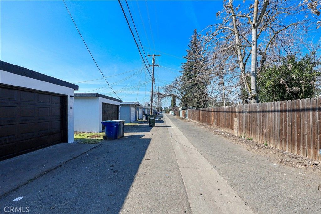 Image 65 of property listing at 1013 -1017 W Santa Fe Avenue, Merced, CA 95340