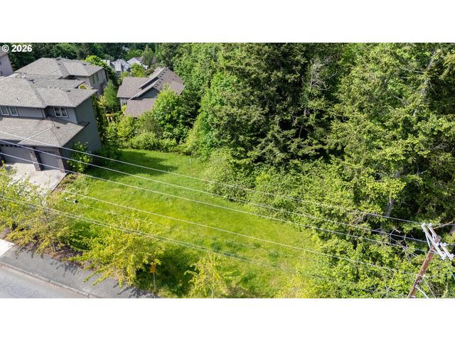 3348 Nw TULLAMORE Ct, Portland, OR 97229