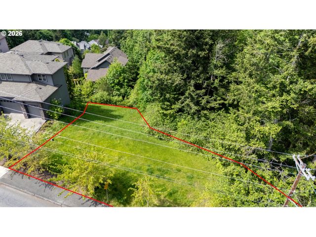 3348 Nw TULLAMORE Ct, Portland, OR 97229