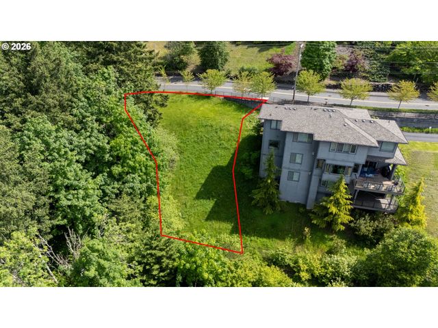 3348 Nw TULLAMORE Ct, Portland, OR 97229
