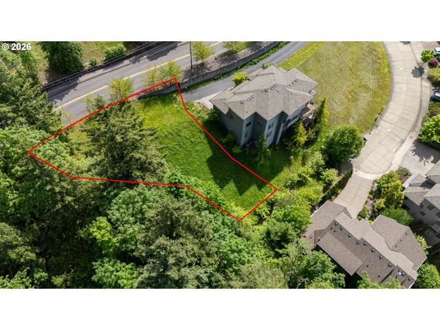 3348 Nw TULLAMORE Ct, Portland, OR 97229