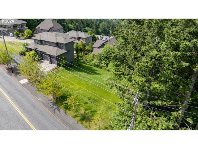 3348 Nw TULLAMORE Ct, Portland, OR 97229