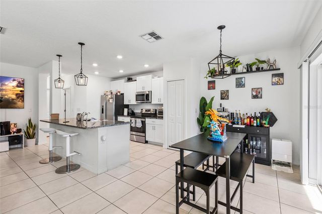 6402 BACK FORTY LOOP, Zephyrhills, FL 33541