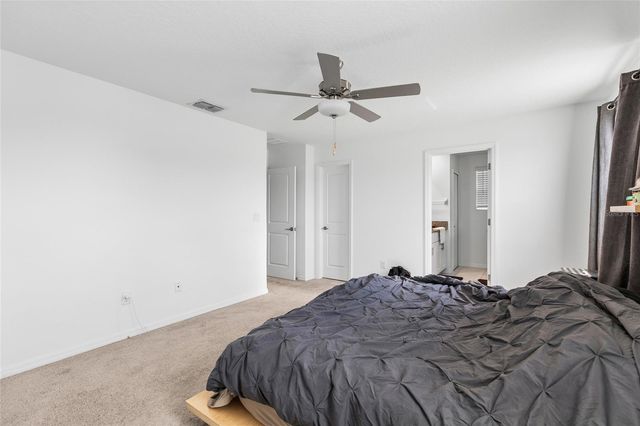 6402 BACK FORTY LOOP, Zephyrhills, FL 33541