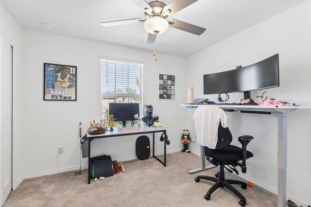 6402 BACK FORTY LOOP, Zephyrhills, FL 33541