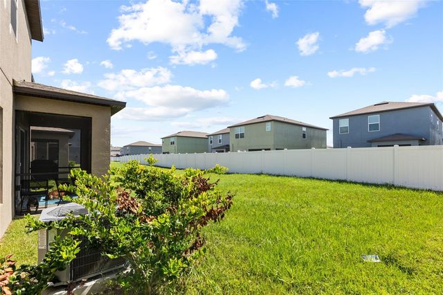 6402 BACK FORTY LOOP, Zephyrhills, FL 33541