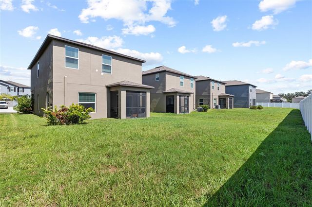 6402 BACK FORTY LOOP, Zephyrhills, FL 33541