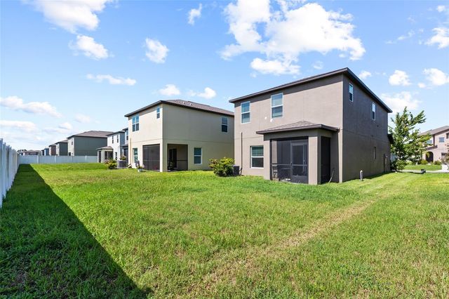 6402 BACK FORTY LOOP, Zephyrhills, FL 33541