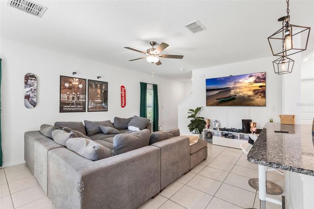 6402 BACK FORTY LOOP, Zephyrhills, FL 33541