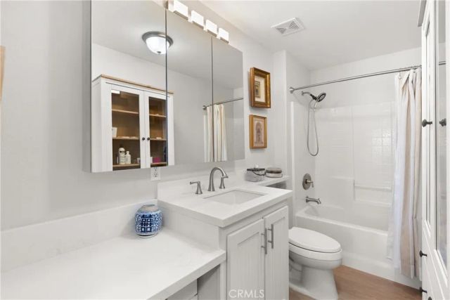 304 Lexington, Newport Beach, CA 92660